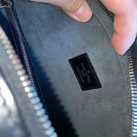 Mint condition! Authentic Louis Vuitton Pont-Neuf - Picture 6 of 10